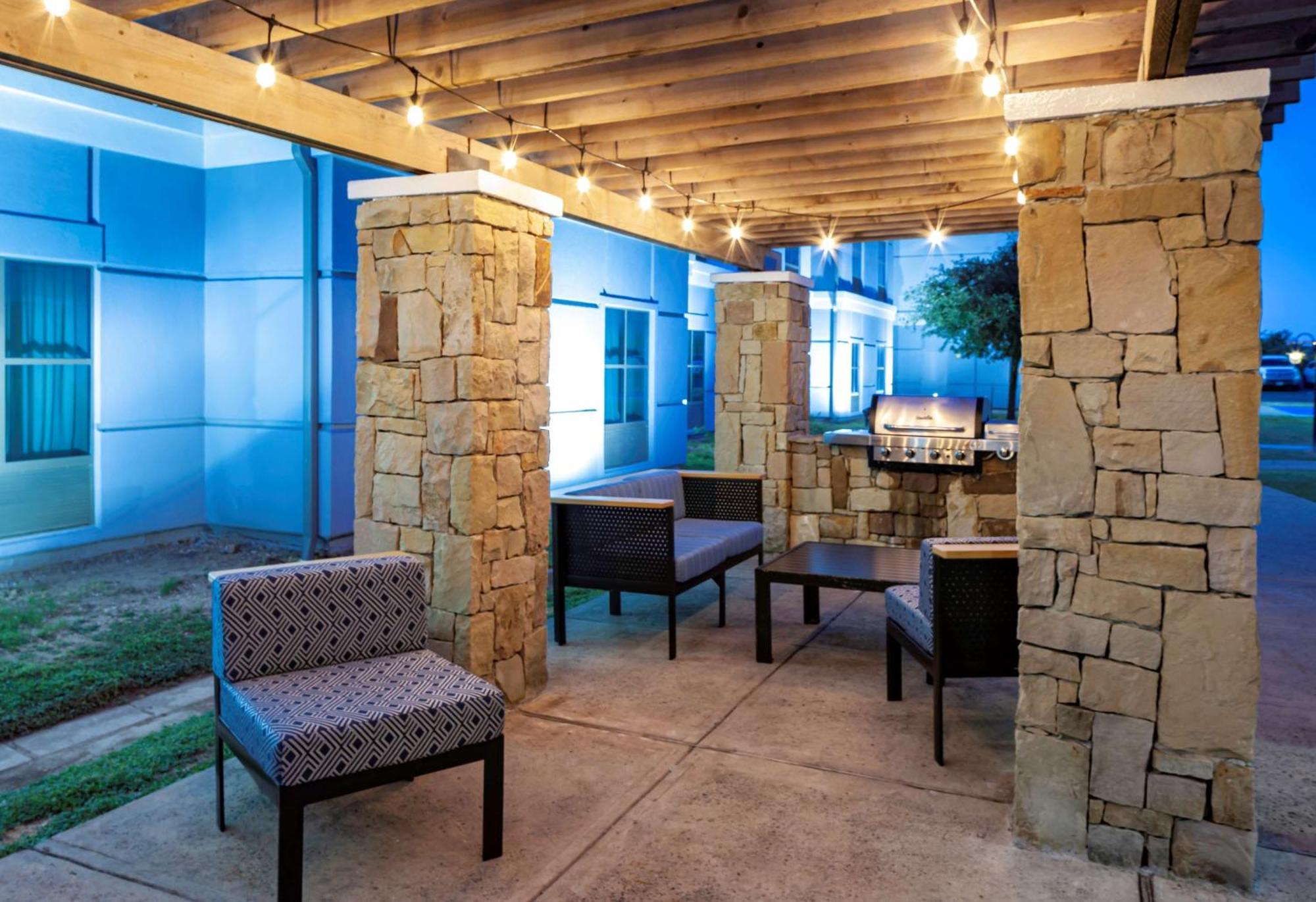 Homewood Suites By Hilton Austin/Round Rock Exterior photo
